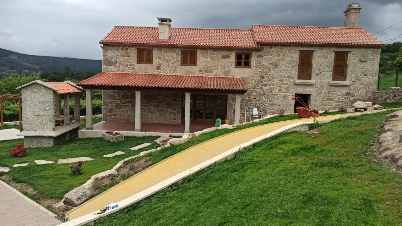 Veiga Da Porta - Casa Rural Cequeril Buitenkant foto